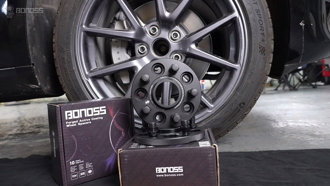 The 2025 Tesla Model Y Wheel Spacer and Lug Nut Guide BONOSS Forged Active Cooling Hubcentric Stud Spacers CHZ (2)